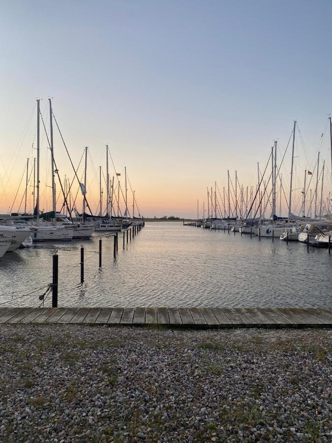 Stylische Ferienwohnung Top Lage Am Hafen, Strand Und Meer Wendtorf Dış mekan fotoğraf